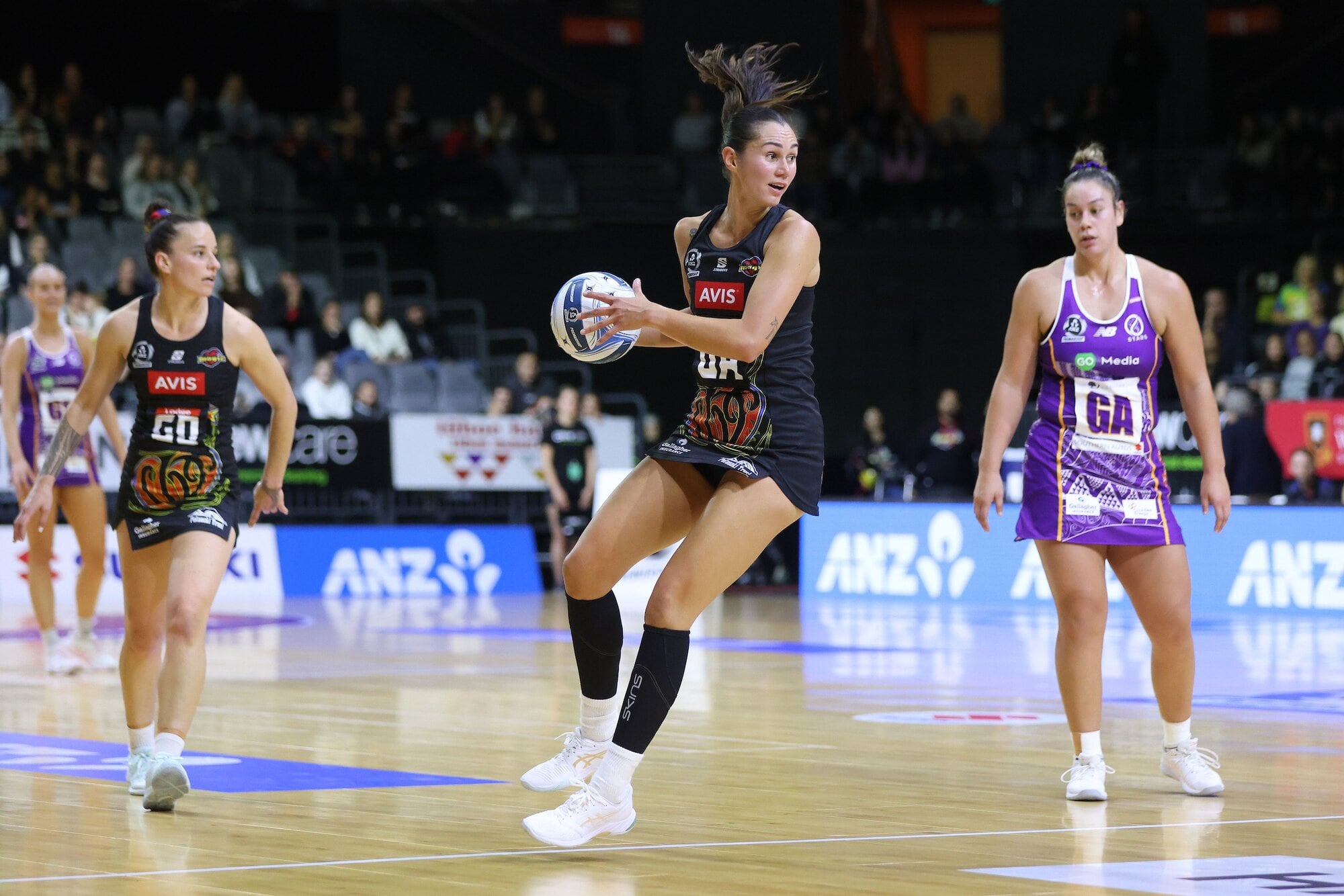 The Waikato Bay of Plenty Magic's Ameliaranne Ekenasio in action against the Northern Stars at Globox Arena in Hamilton.  Photo / Michael Bradley