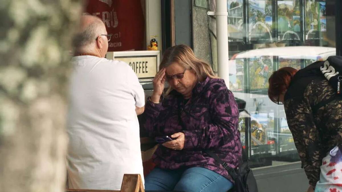 Kaitaia businesses forced to scramble for generators when power went off Kaitaia businesses forced to scramble for generators when power went off