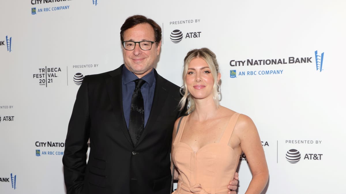 Bob Saget's wife Kelly Rizzo takes to Instagram to share emotional ...