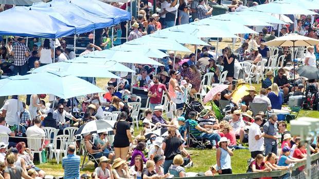 A crowd in the thousands gathered for a previous Interislander Summer Festival Rotorua Races. Photo / File