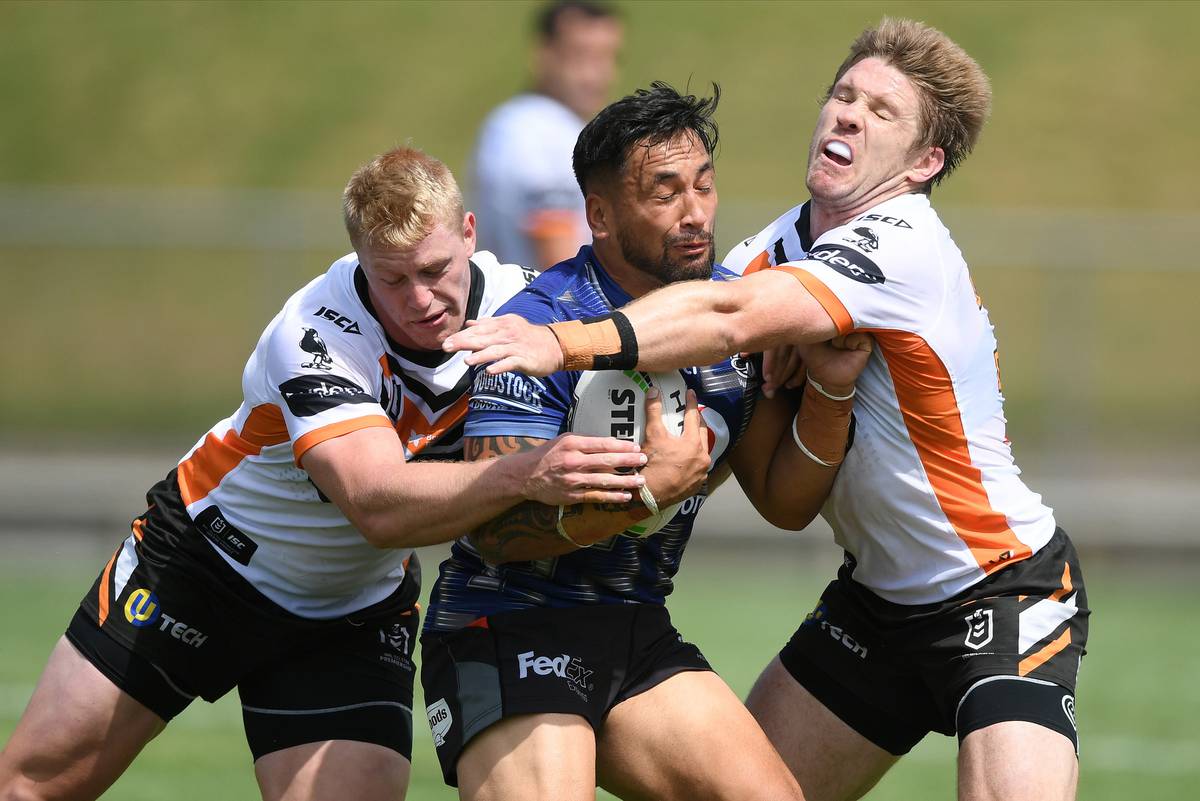 Rugby League Mixed Bag For Warriors In Nrl Pre Season Trial Loss To Wests Tigers Rugby Addict