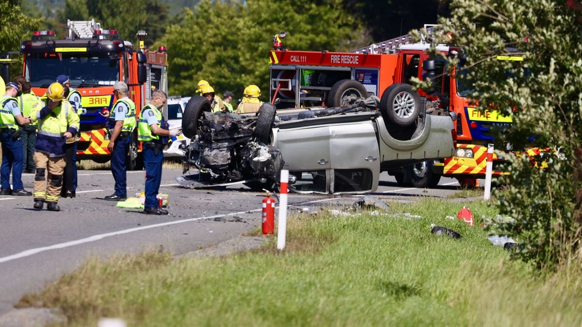 Sefton crash: Two dead, three injured, emergency s