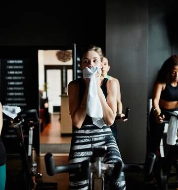 Coronavirus Should Kiwis Still Hit The Gym Nz Herald