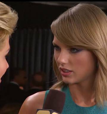 Lots Of Men Quip Earns Grammys Reporter A Taylor Swift Death Stare Nz Herald